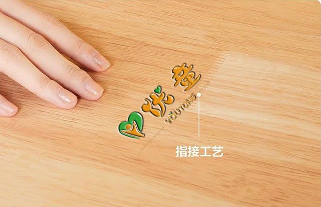 幼儿园课桌椅